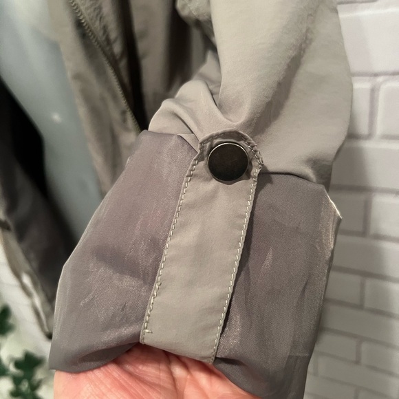 ASHLEY OUTWEAR women’s super lightweight rain jacket/size S - Picture 8 of 15